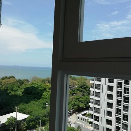 Cosy Beach View Apartments Pattaya Eksteriør billede