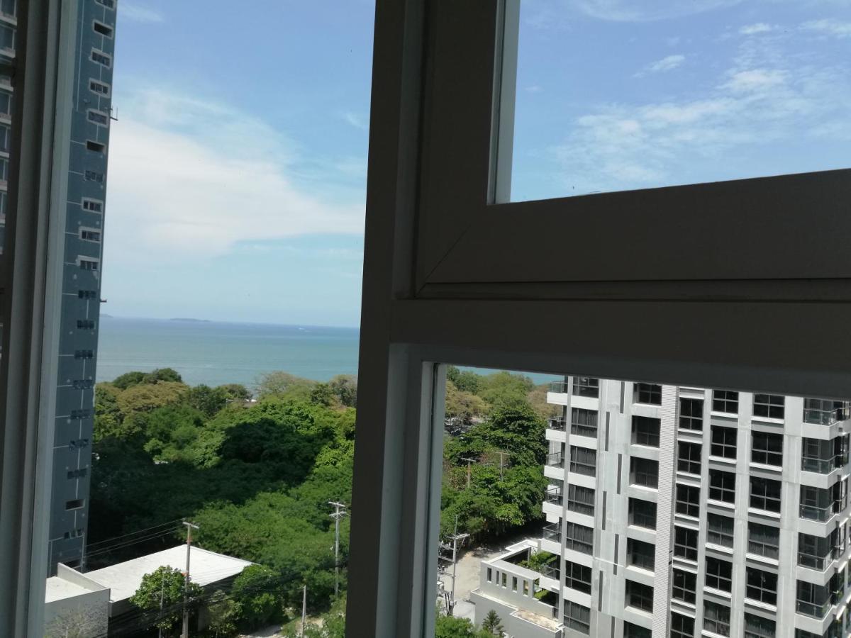 Cosy Beach View Apartments Pattaya Eksteriør billede