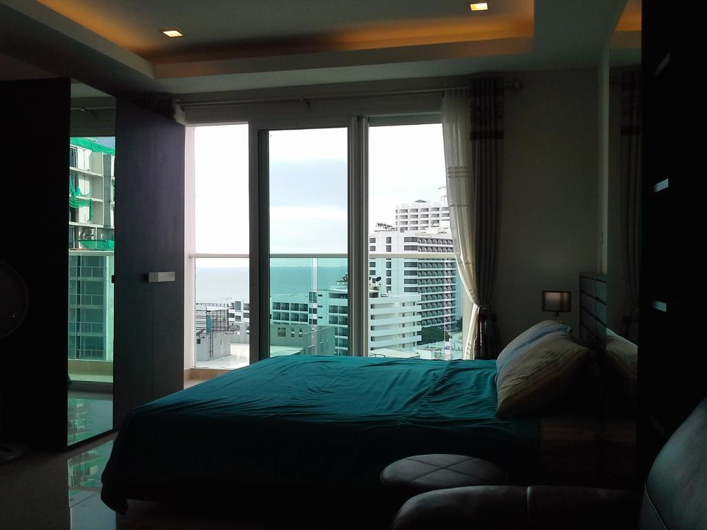 Cosy Beach View Apartments Pattaya Eksteriør billede