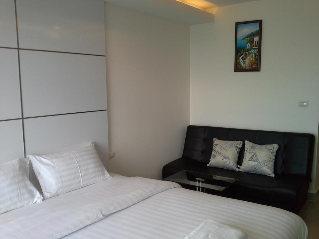 Cosy Beach View Apartments Pattaya Eksteriør billede