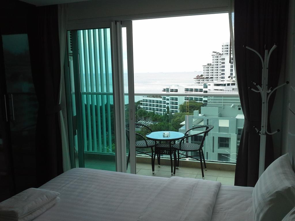 Cosy Beach View Apartments Pattaya Eksteriør billede