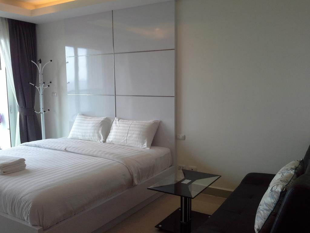 Cosy Beach View Apartments Pattaya Eksteriør billede